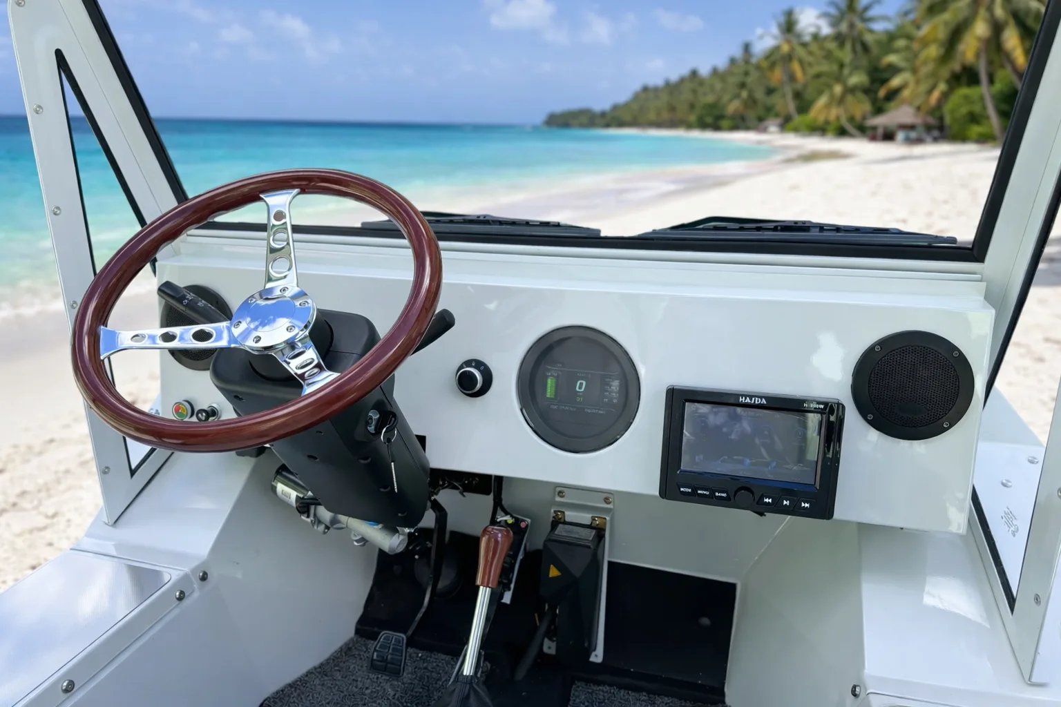 KleverPlaya — Electric Beach-Style Buggy EV (4-Seat)