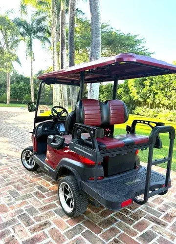 Used KleverOro-4 Lithium Battery Lifted Electric Golf Cart thumbnail 3
